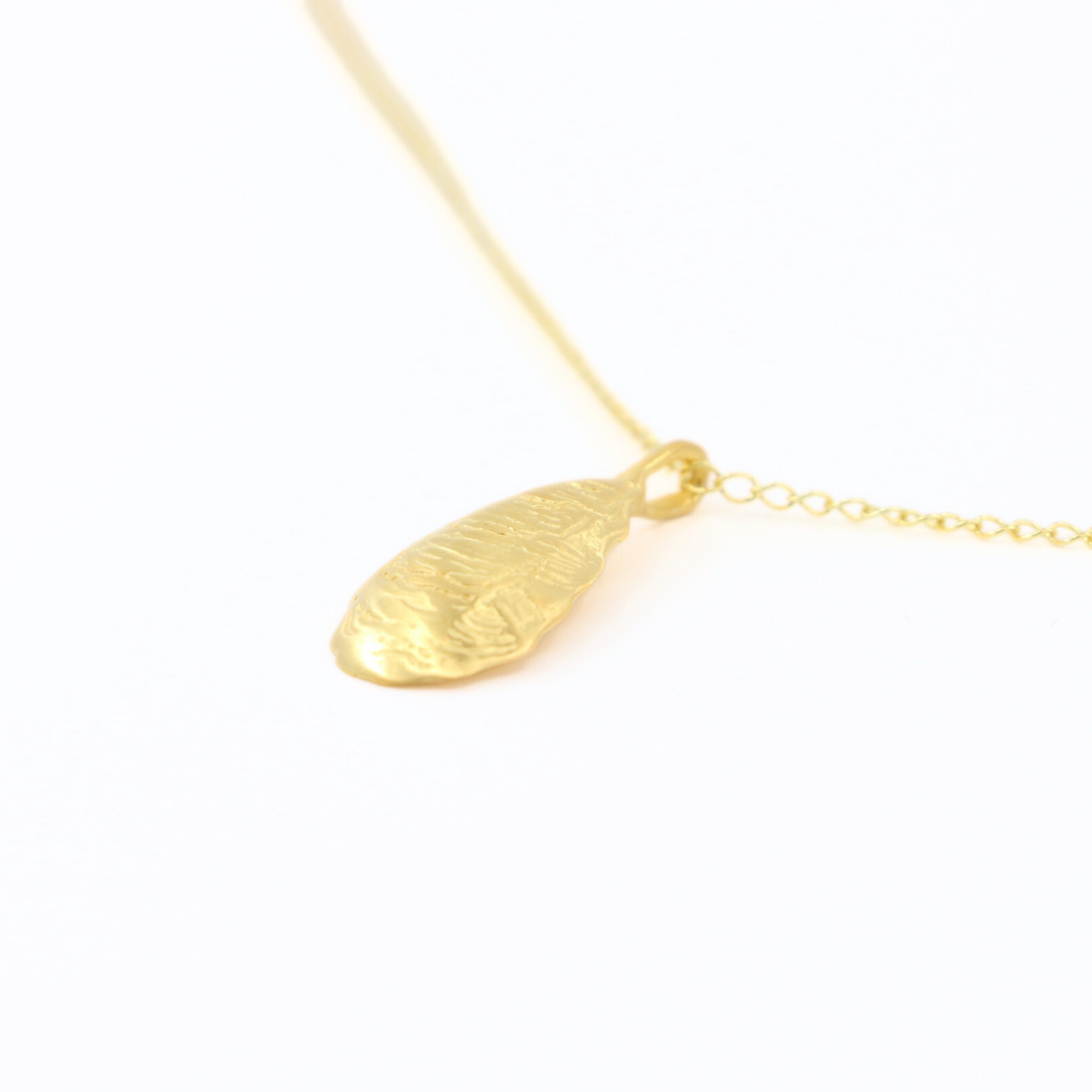 Oyster Pendant // Gold