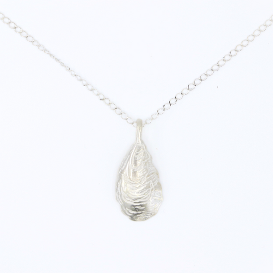 Oyster Pendant // Silver